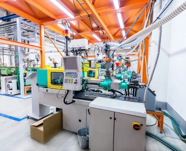 Injection Moulding & Blowing Machines